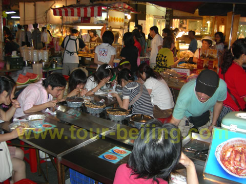 Raohe St. Night Market 6